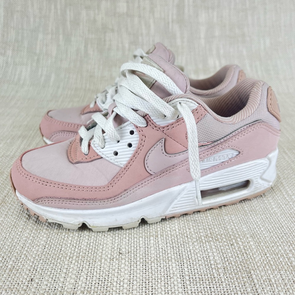 Nike Air Max 90 Barely Rose Pink White DJ3862-600 Shoes Sneakers Womens US Sz 5